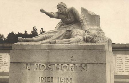 monument aux morts de Péronne
